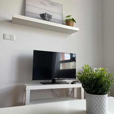Apartamento Y Piso Frente Al Mar Con Vistas En Garrucha Exteriör bild